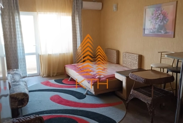 Продажа студии в Молочном